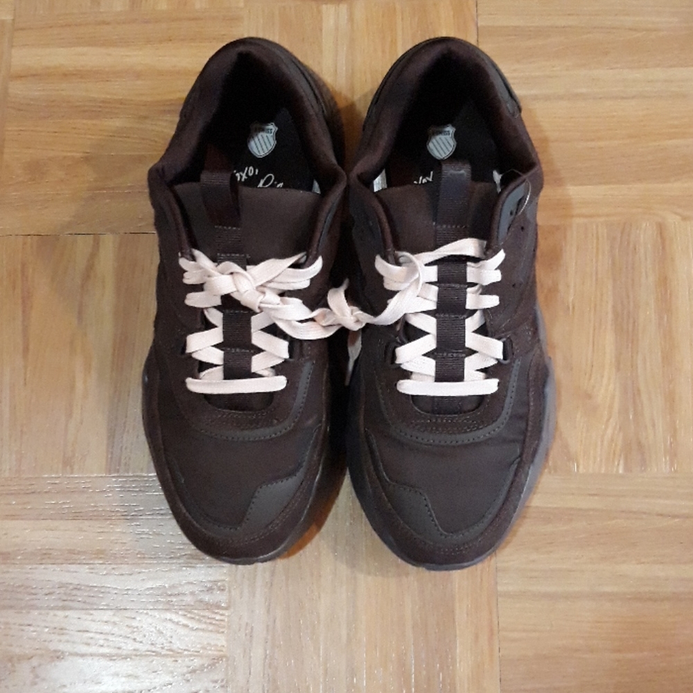 NWOT K.Swiss Brown Basic Space Sneakers